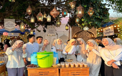 Semarak Ramadan 1447 H, OSIS SMAN 1 Konsel Gelar Bazar Penuh Kebersamaan